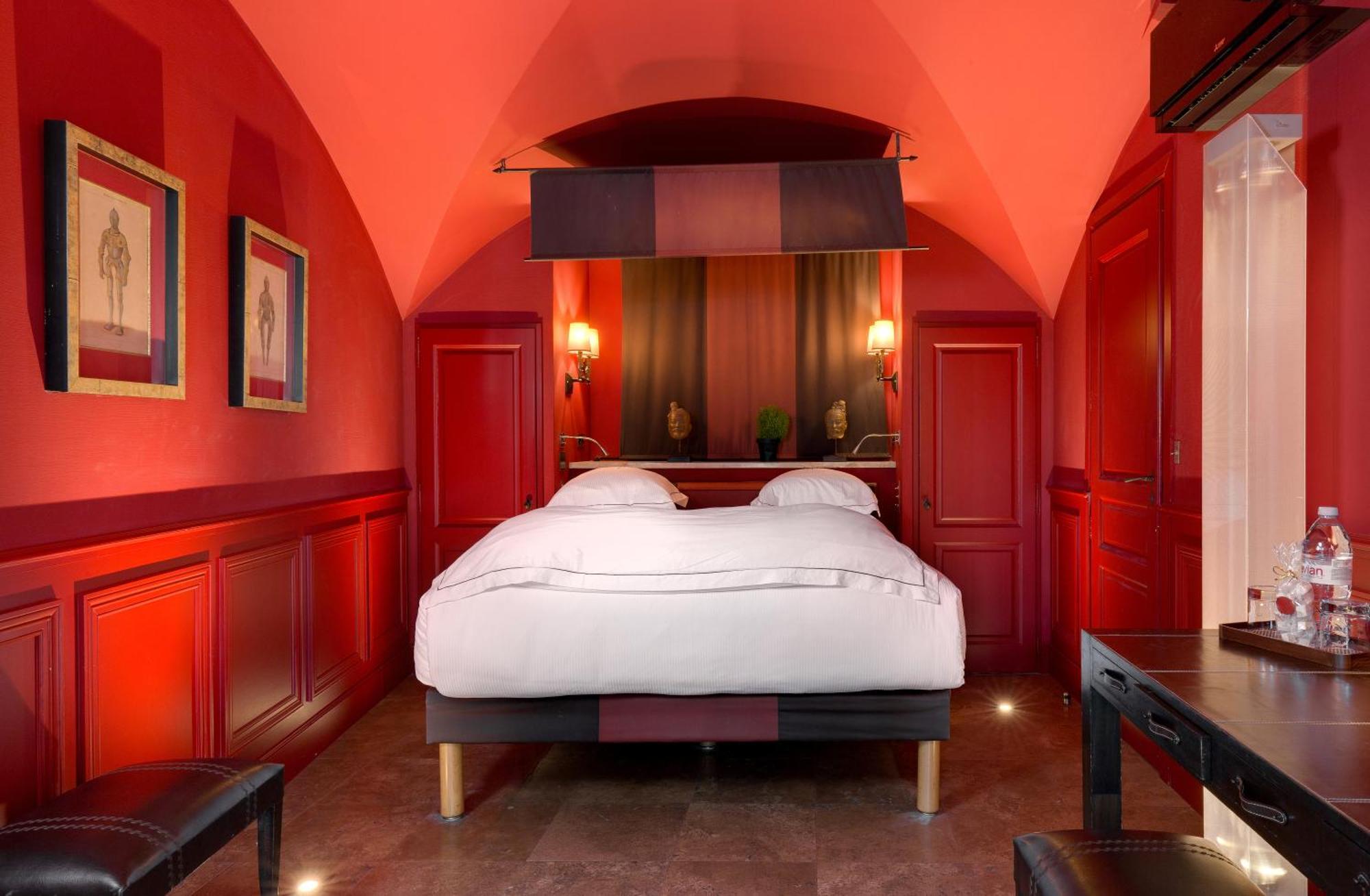 Deluxe Double Room,1565149864:JPEG